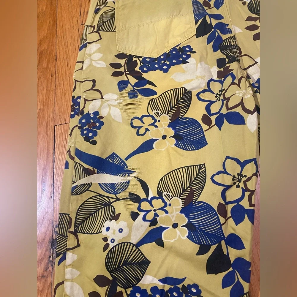 Unique, midi floral overalls